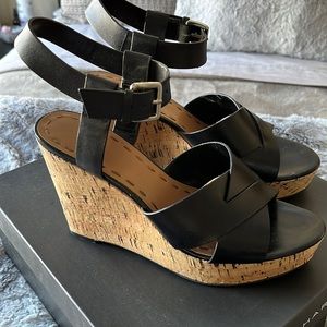 Platform Black leather and Cork Sandals